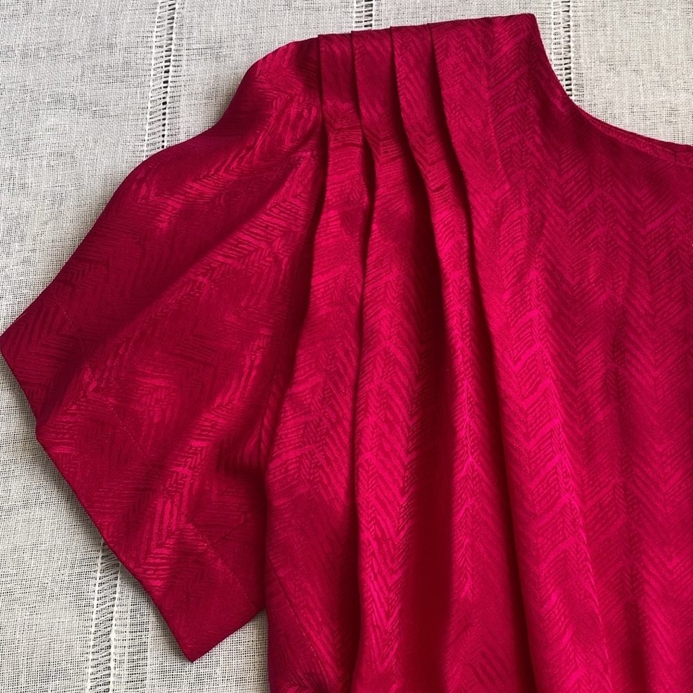 Apostrophe Fuchsia Short-Sleeve Peplum Top - Picture 3 of 11